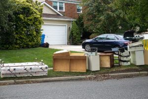 How Junk Removal Services Can Help During Home Renovations and Remodels - Blog7